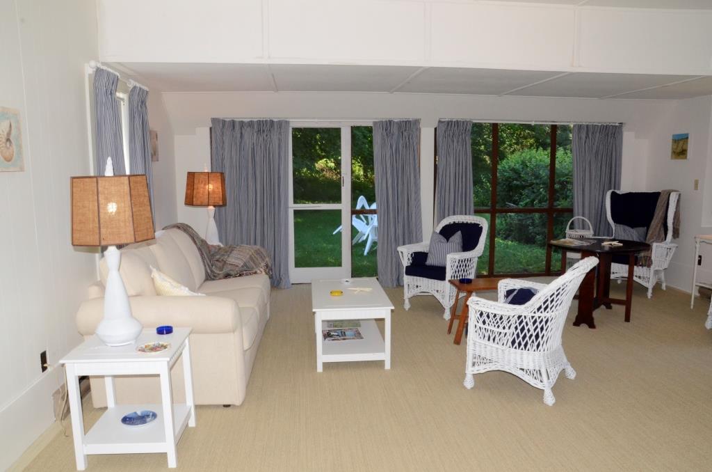 The Carriage House Details Vacation Rentals in Biddeford Pool